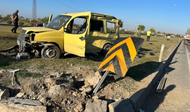 Manavgat'ta feci kaza can aldı