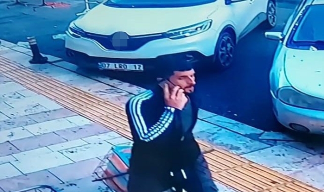 Pazar arabası ve 2 damacana zeytinyağı çaldı 