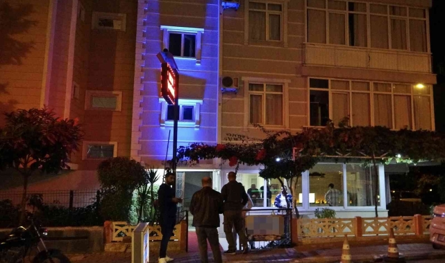Sandalyede oturur vaziyette ölü bulundu