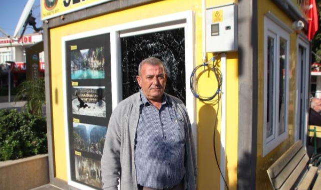 Serik'te taksi duraklarına saldırı !