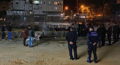 Alanya'da belediyenin sosyal hizmet binası inşaatında çökme; 3 yaralı