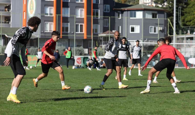 Alanyaspor, Kayserispor maçı hazırlıklarına başladı