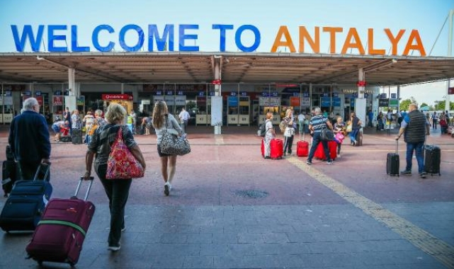 Antalya turizminde 'altın sonbahar'