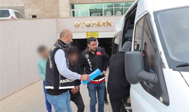 Antalya'da 116 personelle dev operasyon; 70 kişi yakalandı