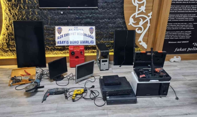 Antalya'da 7 ayrı hırsızlık olayının şüphelileri yakalandı