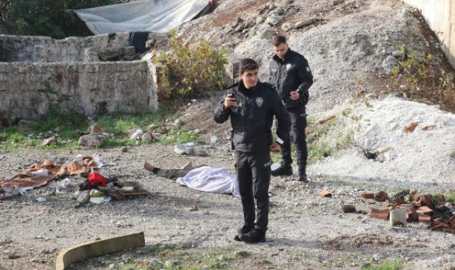 Antalya'da boş arazide gizemli bir kadın cesedi bulundu !