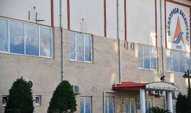 'Babamın vasiyeti' diyerek, 30 klimayı söküp belediyeyi dolandırdı !