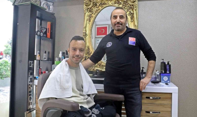 Dünyanın en hızlı berberinden, dünyanın en hızlı yüzücüsüne 'şampiyon tıraşı'
