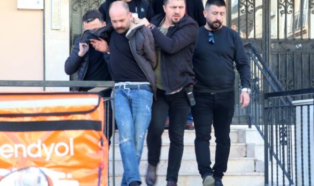 Eniştesine kızıp, kız kardeşini rehin aldı