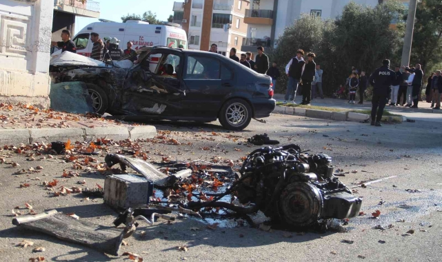 Feci kazada aracın motoru dışarıya uçtu, can pazarı yaşandı !