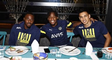Fenerbahçe Balıkçı İrfan'da yemek yedi