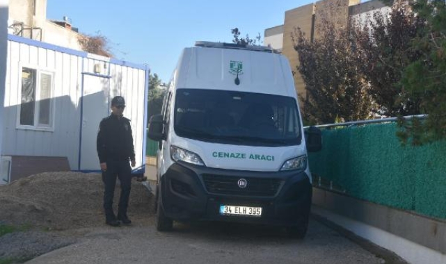 Horladığı için uyaran arkadaşını uyurken 20 bıçak darbesiyle öldürdü !