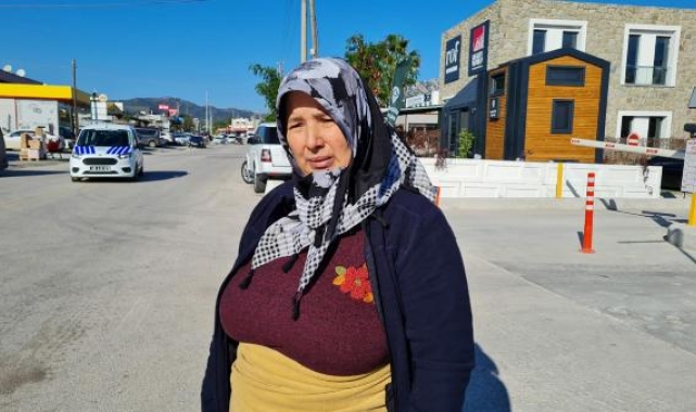 İşe giden kadının çöp kamyonu altında kaldığı kaza kamerada