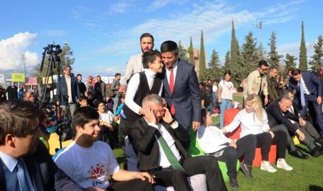 Özel çocukların mutlu günü