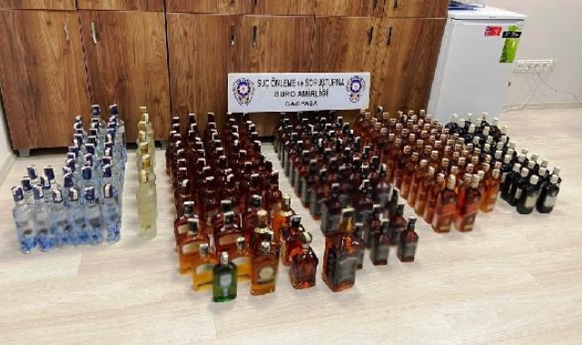 Polisten sahte ve kaçak alkol operasyonu; 3 gözaltı