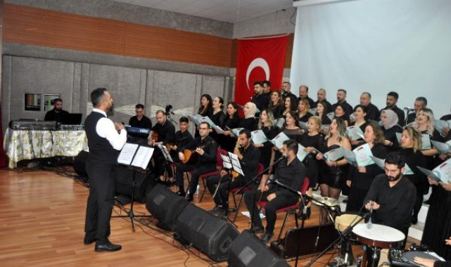 Serik THM Korosu'ndan konser