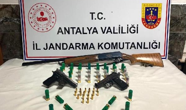 Sosyal medyadan silah satışı kolluk kuvvetlerine takıldı 