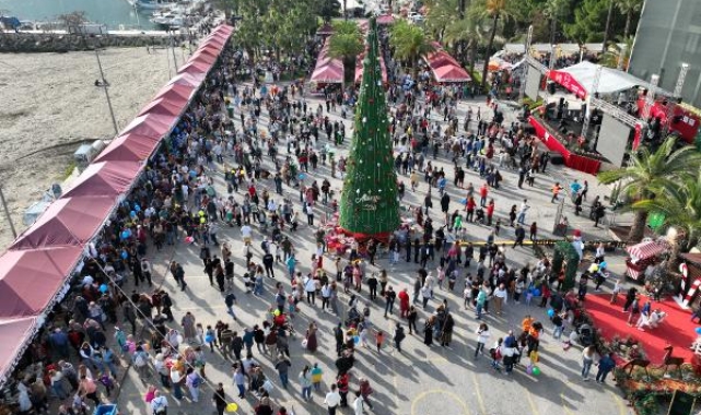 Yerleşik yabancılar Yeni Yıl Pazarı'nda buluştu 