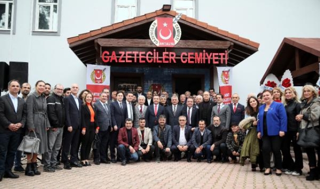 10 Ocak Çalışan Gazeteciler Günü, AGC bahçesinde kutlandı