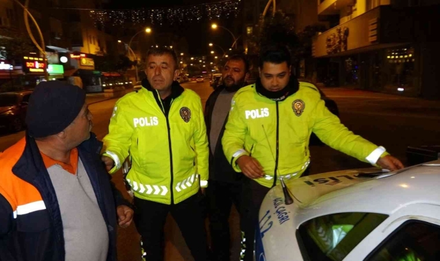 Alkol yine kötü duruma düşürdü, kendi cezasını unutup başka birinin cezasıyla uğraştı 