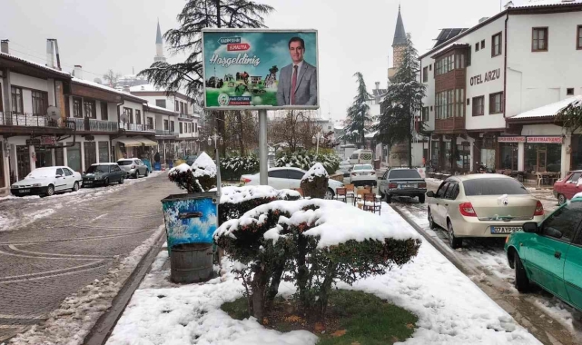 Antalya'nın Elmalı ilçesinde kar sevinci