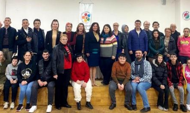 Başkan Gülcan Ay, özel bireylerin oybirliğiyle yeniden seçildi