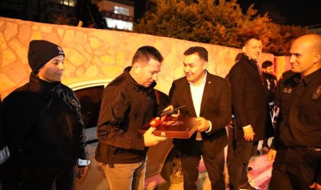 Başkan Yücel hastaneler ve emniyet güçlerini ziyaret etti