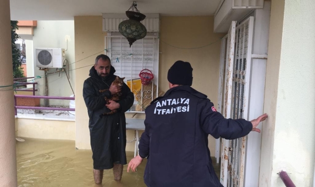 Büyükşehir ekipleri teyakkuzda