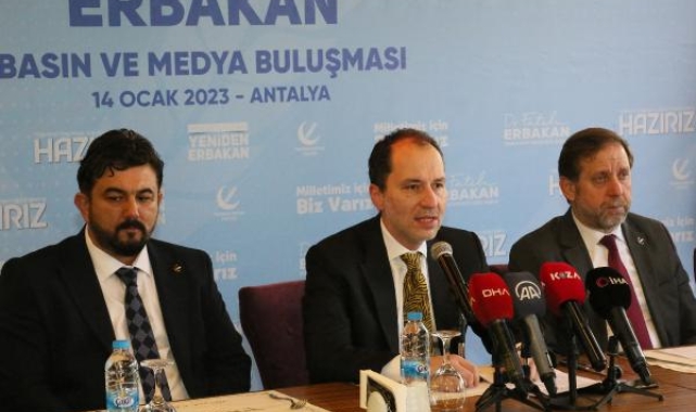 Fatih Erbakan: Tek adam rejimi derken, yağmurdan kaçıp doluya tutuluyorsunuz