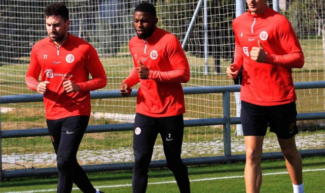 FTA Antalyaspor, Galatasaray maçı hazırlıklarına başladı