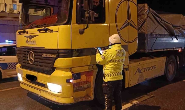 Havadan ve karadan trafik denetimlerinde 857 sürücüye ceza yazıldı