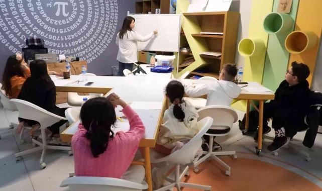 Matematik önyargısı atölyede kırılıyor