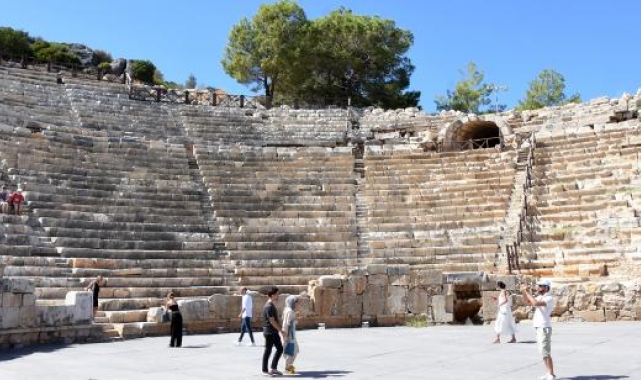 Patara Antik Kenti'nde ziyaretçi rekoru