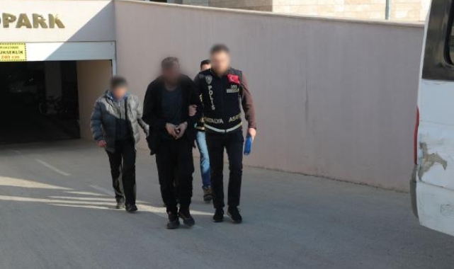 Polisten 'aranan' operasyonu; 71 gözaltı
