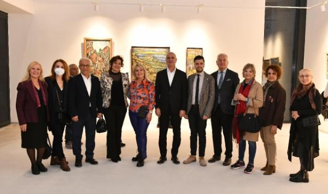 Ressam Kehnemuyi'nin 'Bir Cumhuriyet Kadını' sergisi açıldı