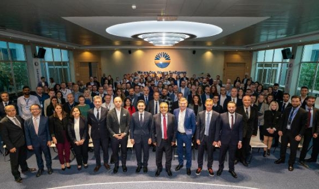SunExpress Yönetim Kurulu Antalya'da bir araya geldi