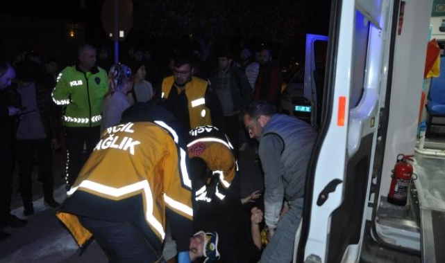 Yaya geçidinde genç kıza çarpıp kaçtı