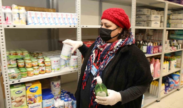 ALKÜ'den ücretsiz "yardım marketi"