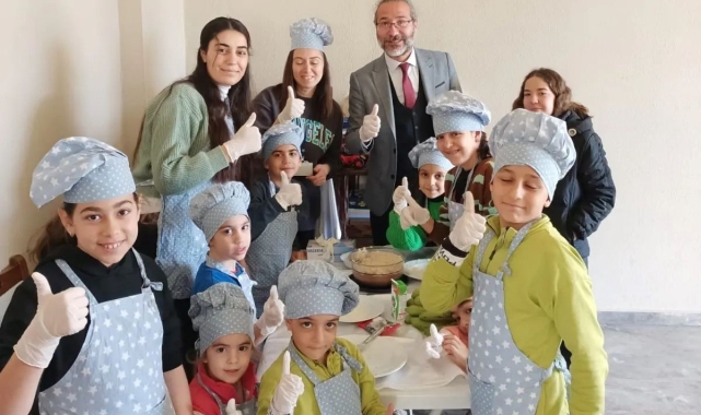 Gazipaşa'da depremzede miniklere psikolojik ilk yardım