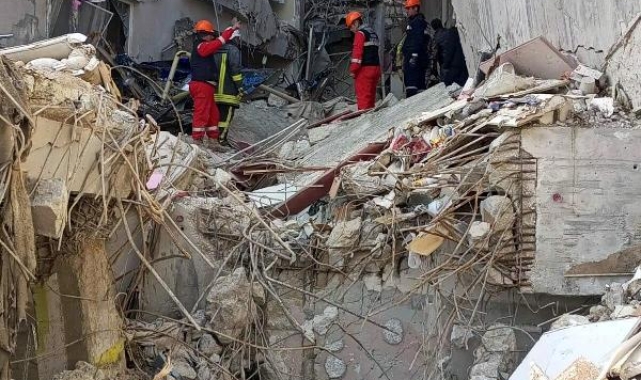 Hatay'da 52'nci saatte Eymen ve Esra mucizevi şekilde kurtarıldı