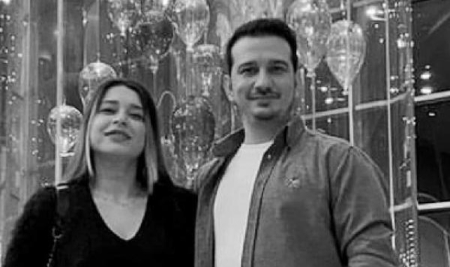Öğretmen çift, depremde yaşamını yitirdi