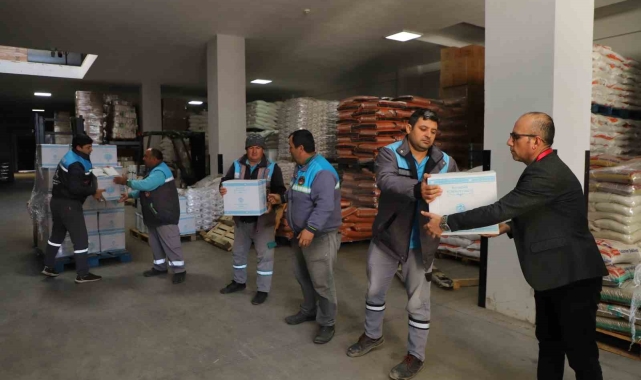 Alanya Belediyesi ramazan bereket paketlerinin dağıtımına başladı