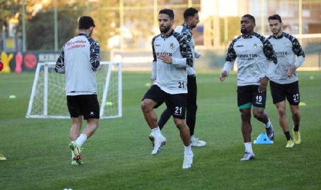 Alanyaspor'da Fenerbahçe hazırlıkları başladı