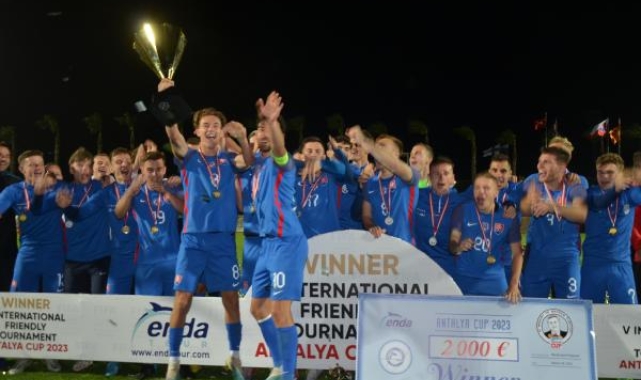 Antalya Cup'ta Slovenya şampiyon oldu