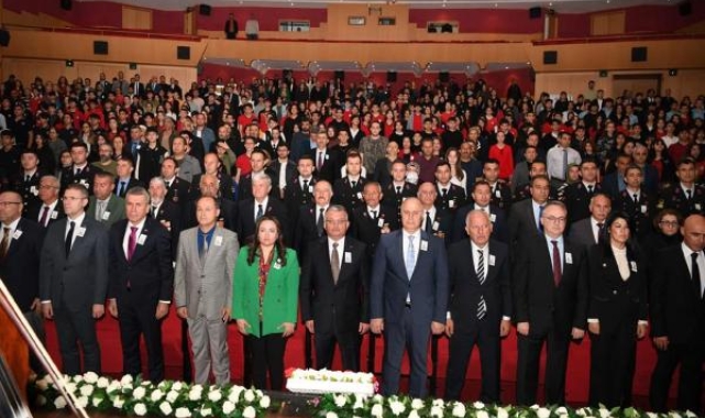 Atatürk'ün Antalya'ya gelişi kutlandı 