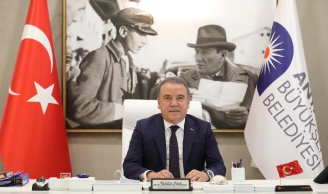 Başkan Böcek'ten 18 Mart mesajı: ''Vatan aşkıyla, imanla dolu...''