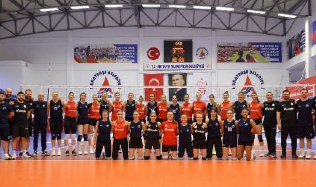 Dostluk maçında Adana temsilcisi galip