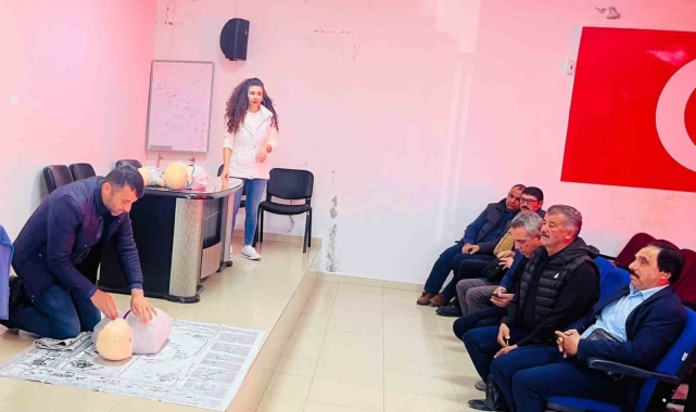 Gazipaşalı muhtarlara 'ilkyardım' anlatıldı