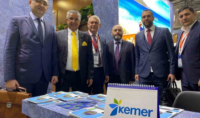 Kemer Moskova'yı sallıyor 
