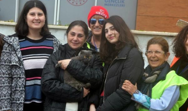 Tüylü dostları 'Tarçın'a 29'uncu günde kavuştular